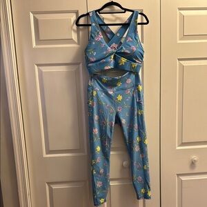 Work out set, separate sports bra and leggings